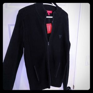 Men’s GUESS black sweater size MEDIUM BNWT
